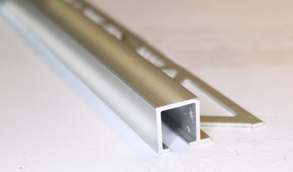 Алюминиевый П-профиль закладной 10х10 мм Effector 2,5 м A 87.Е01 серебро глянец