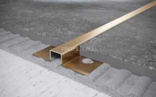 П-образный профиль из нержавеющей стали закладной 8х25 мм FUM 8х25 GS золото сатинированное 270 см