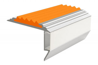 Алюминиевый порог угловой противоскользящий с подсветкой 26х45 мм АУ-45-LED оранжевый 2,0 м Алюминиевый порог угловой противоскользящий с подсветкой 26х45 мм АУ-45-LED оранжевый 2,0 м